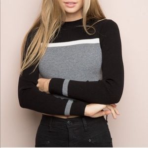 Brandy Melville Mockneck